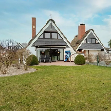 Nyaraló Am-hohen-ufer-reetdach-haus-ocean-breeze-123